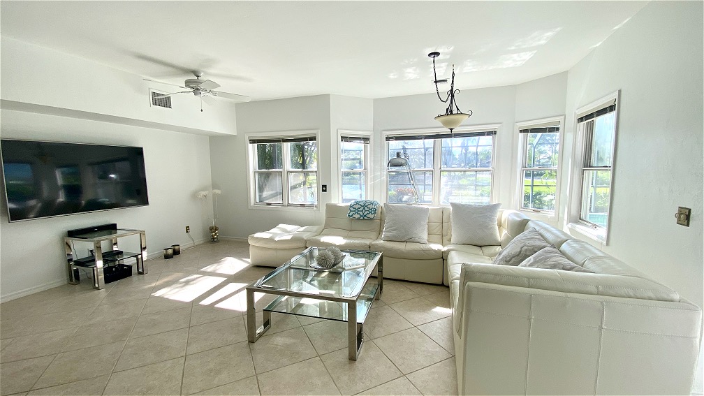 Listing# 62 Property Photo