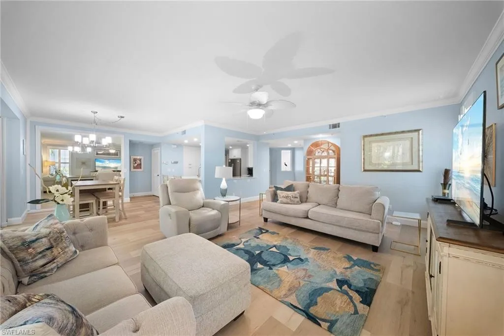 Listing# 71 Property Photo