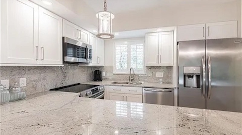Listing# 93 Property Photo