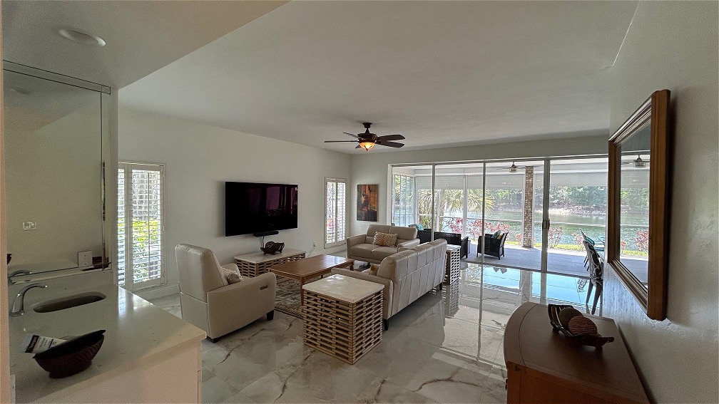 Listing# 94 Property Photo